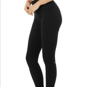 Alo yoga High-Waist Alosoft Highlight Legging